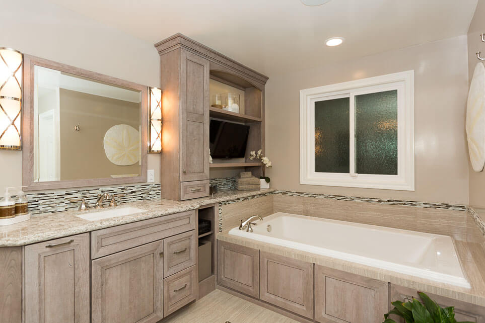 Master Bathroom Remodeling Services, Custom Bathroom Design, Custom Bathroom Cabinets 