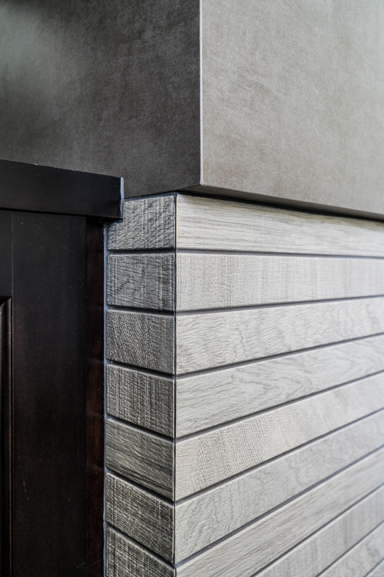 Stone wall countertop