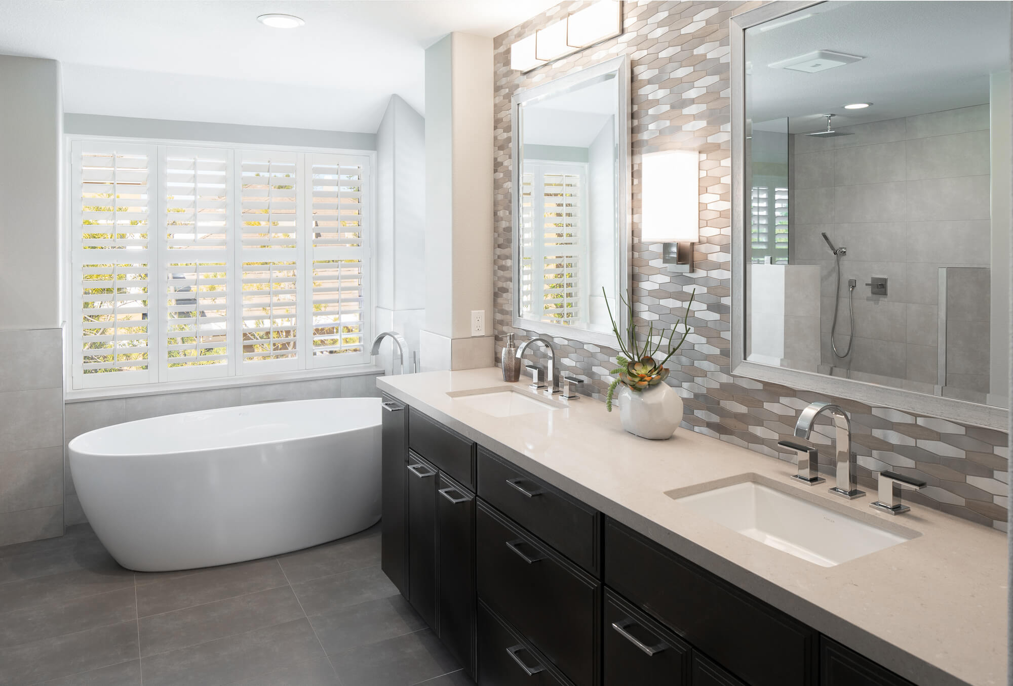 Master bathroom with bathtub remodel