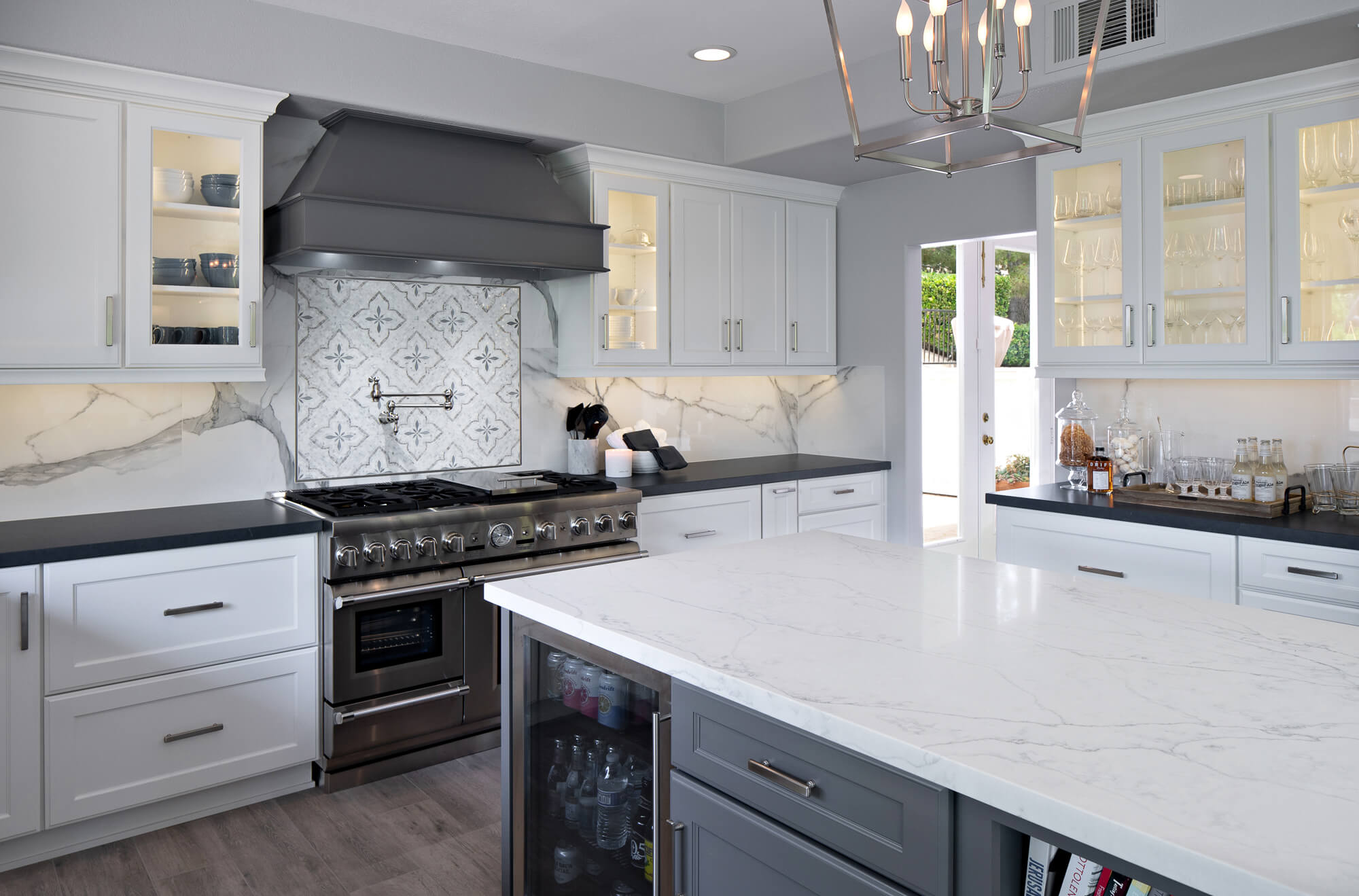 Kitchen island and cooking area