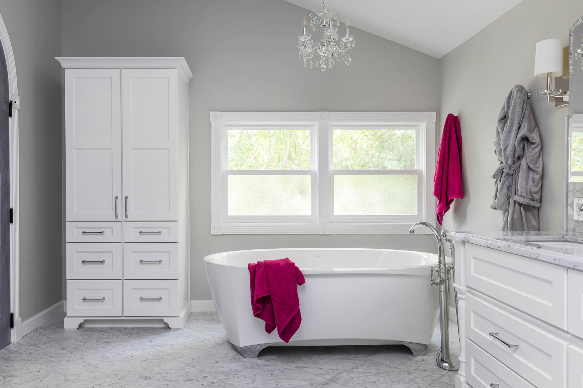 Master Bathroom Remodel with Bath Tub