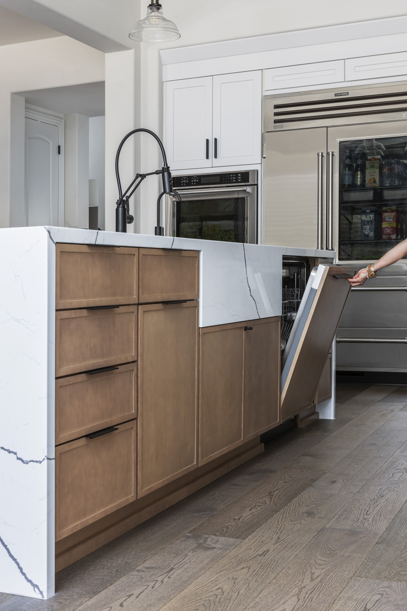 San Clemente Kitchen with custom wooden shelves