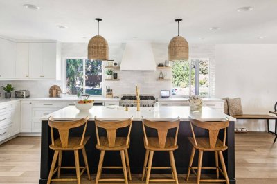 Lake Forest Farmhouse Kitchen Remodel