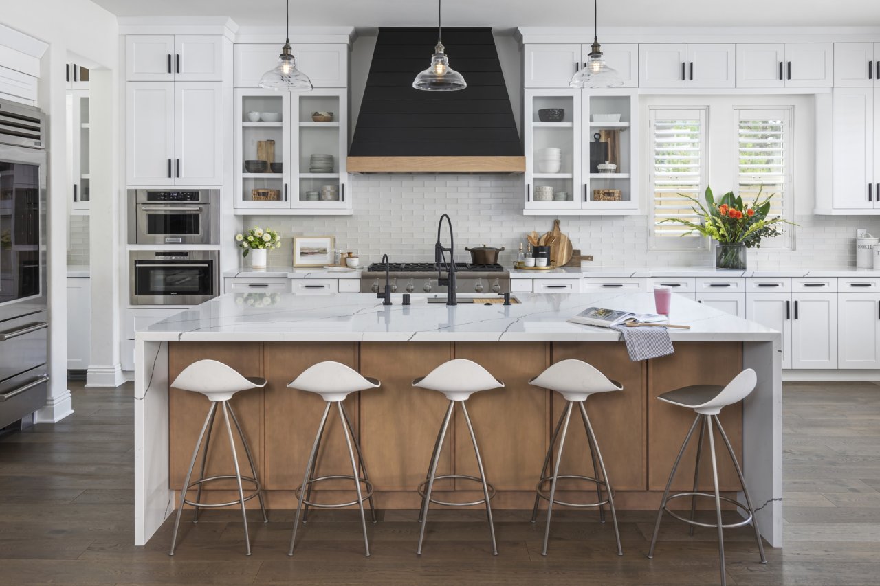 10 Custom Range Hood Cover Ideas | Sea Pointe Design & Remodel