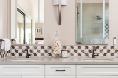 Traditional Primary Bath Remodel in Foothill Ranch