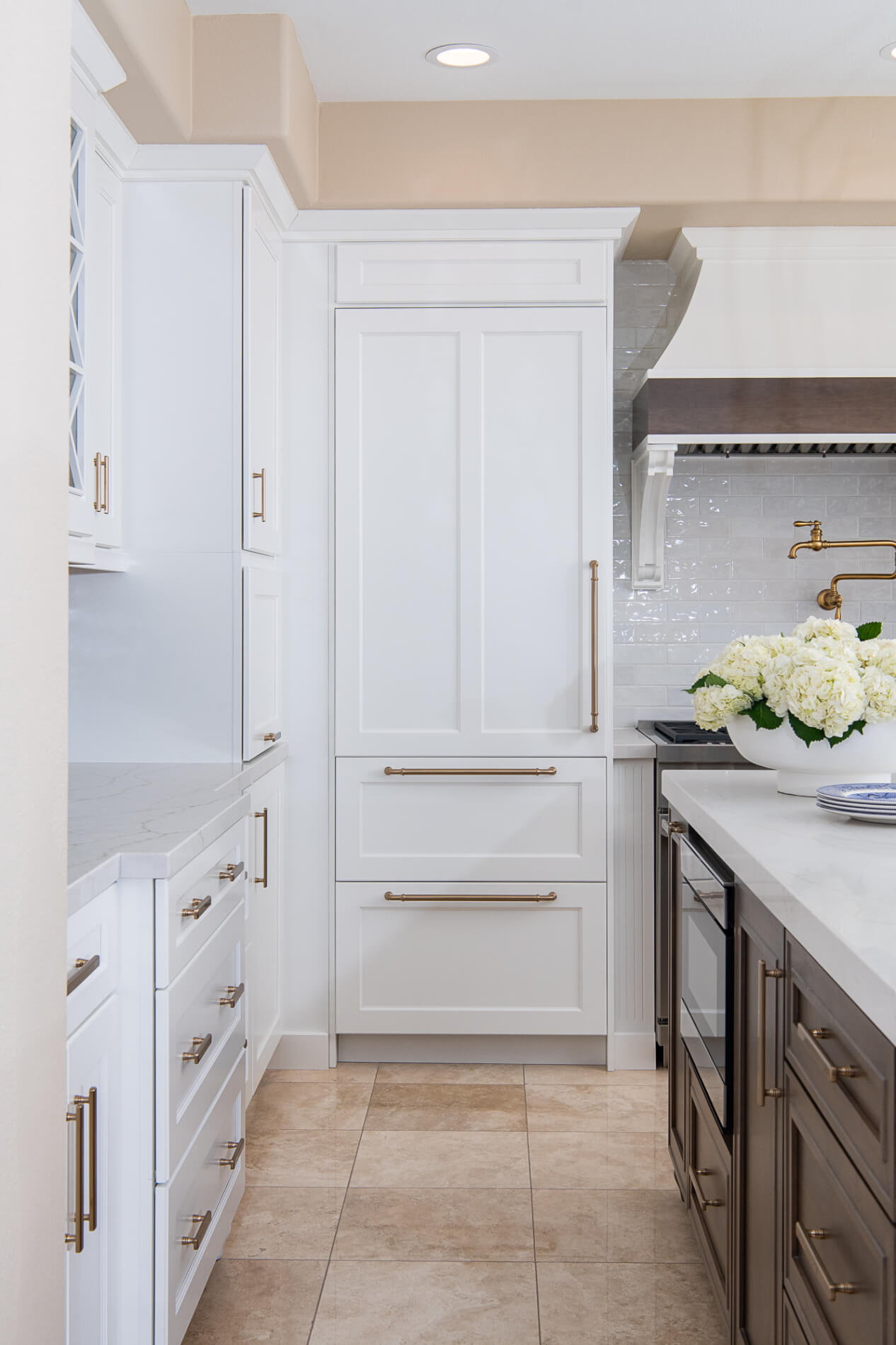 12-custom-fridge-and-freezer-in-white-omega-dynasty-cabinetry