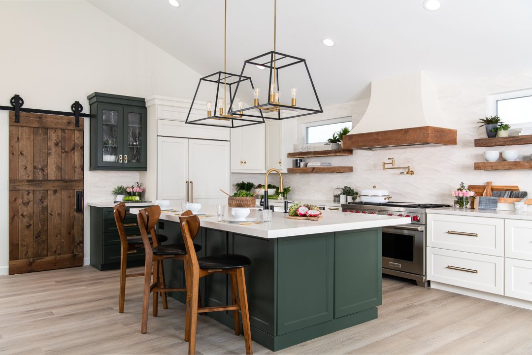 Mission Viejo Kitchen Design with Modern Earth Tones