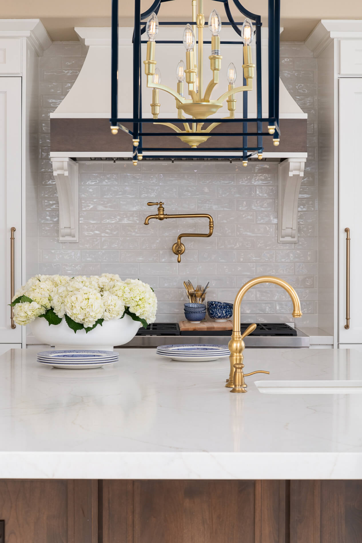 4-wall-mounted-pot-filler-and-single-bowl-prep-sink-and-faucet-in-brushed-moderne-brass