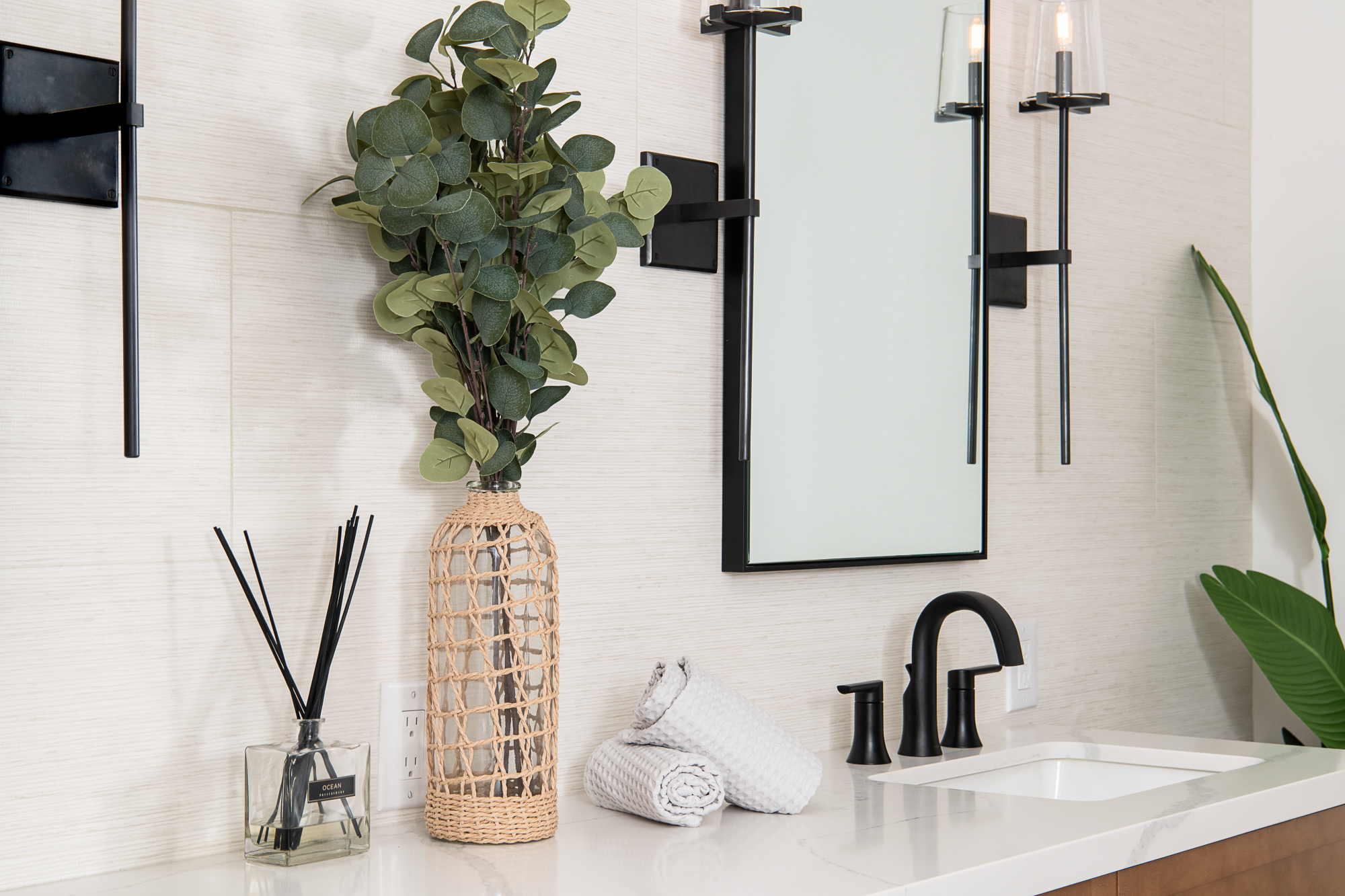 Moen-doux-two-handle-widespread-bathroom-faucets-matte-black