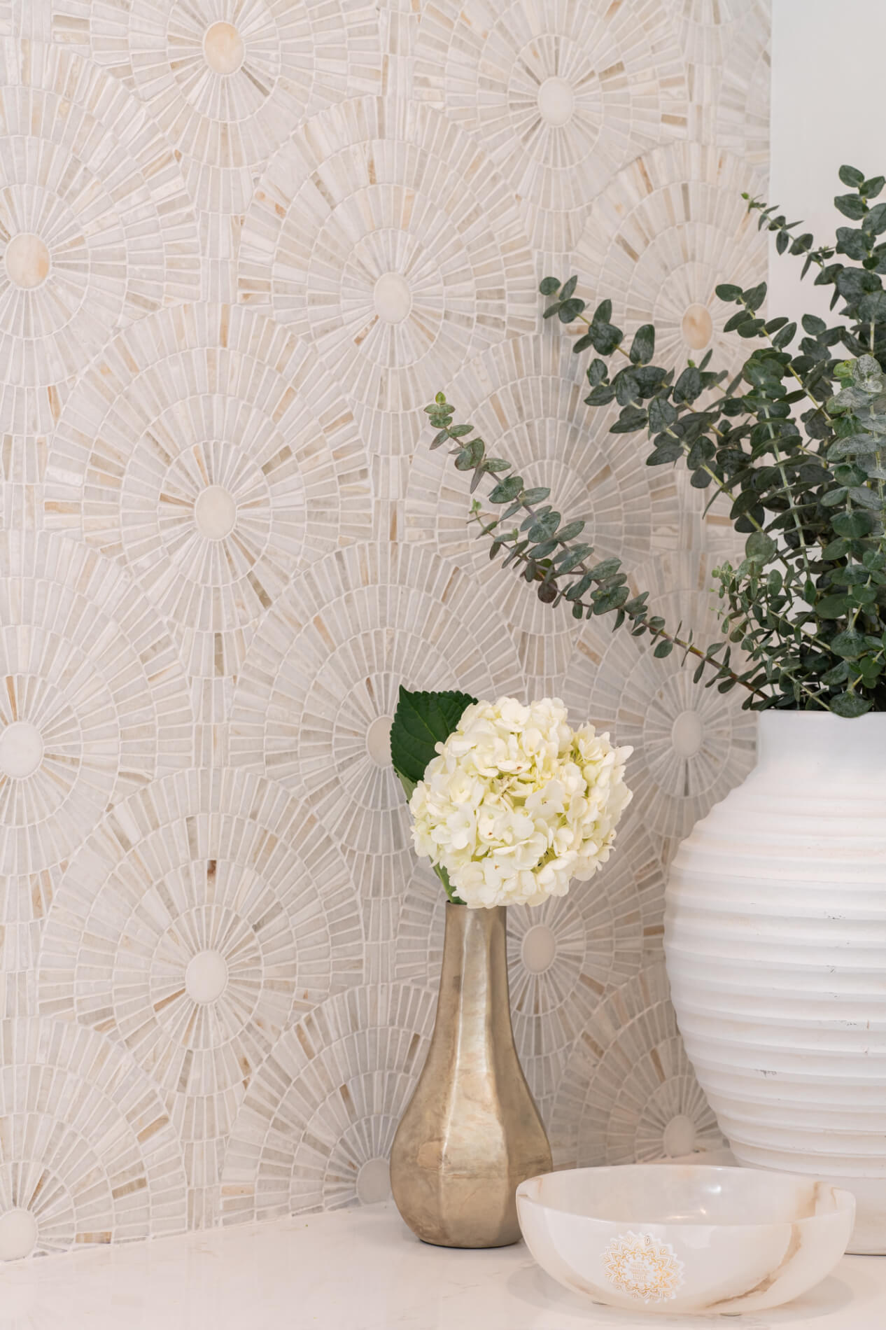 artistic-touch-added-to-powder-room