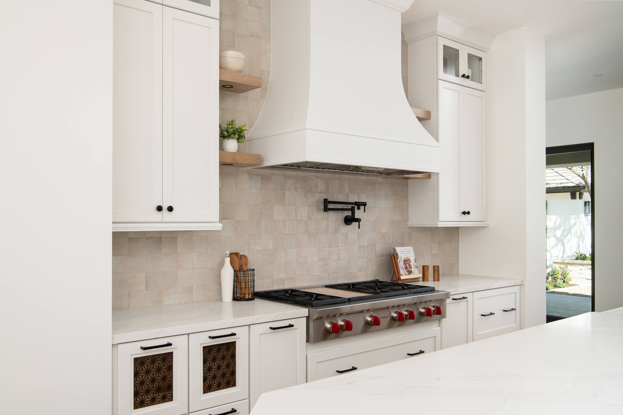 Modern Luxury in a San Juan Capistrano Kitchen Remodel
