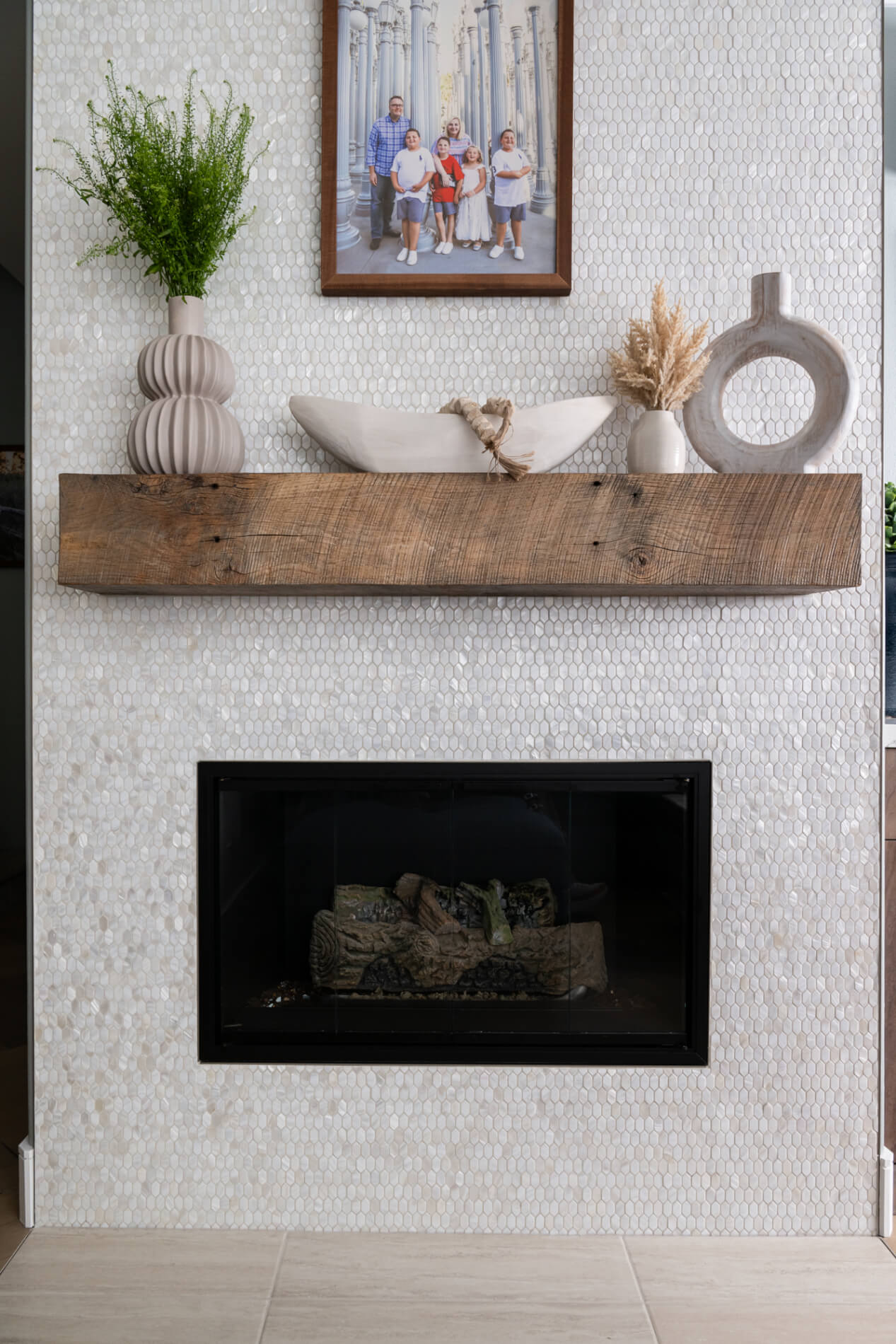 stiletto-style-pewter-glass-door-with-square-handles