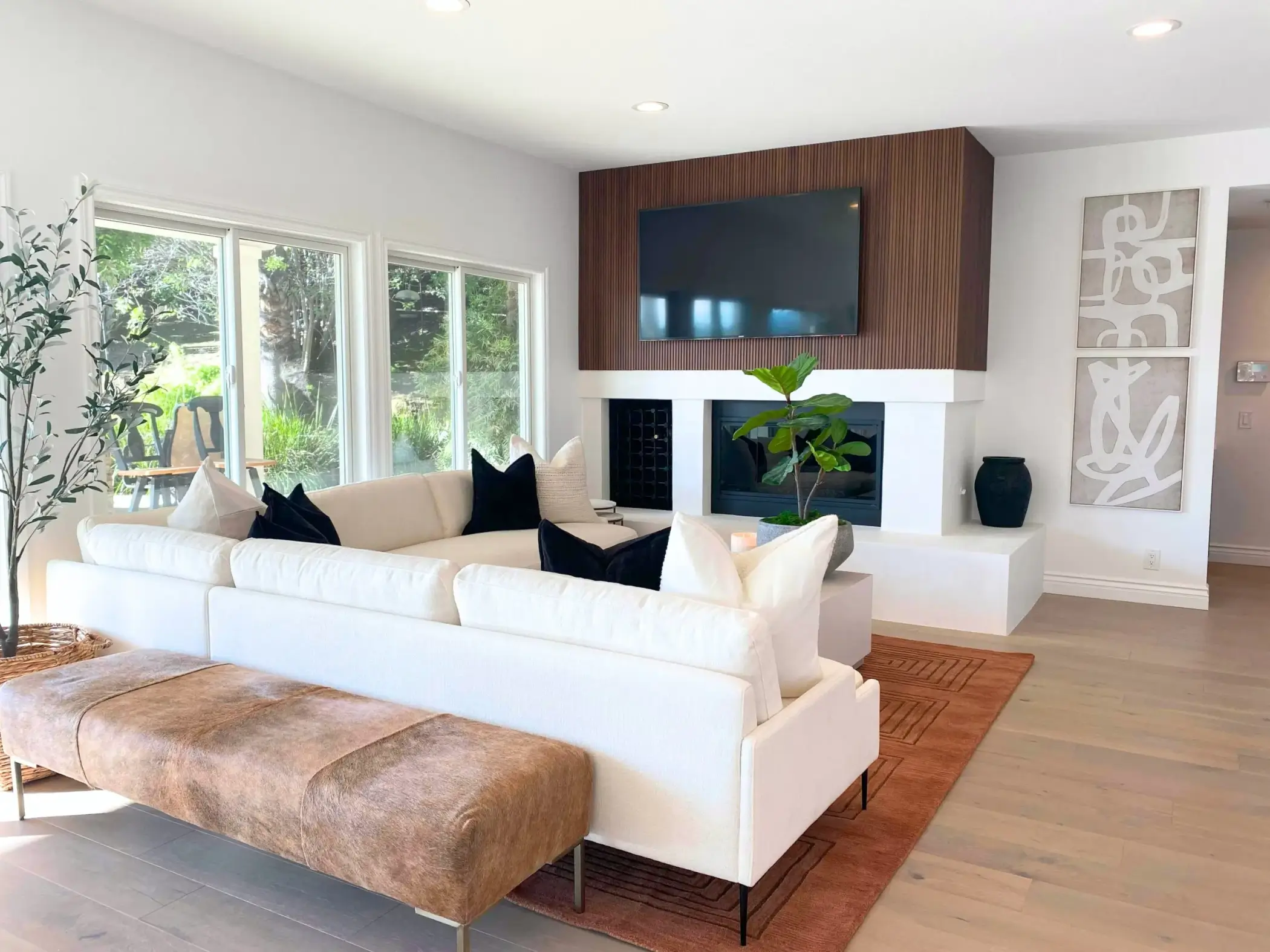 Top 10 Innovative Remodel Living Room Ideas