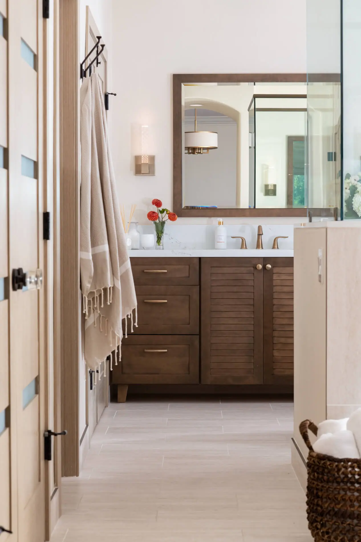 Newport Coast bathroom remodel with porcelain tile flooring and neutral color palette