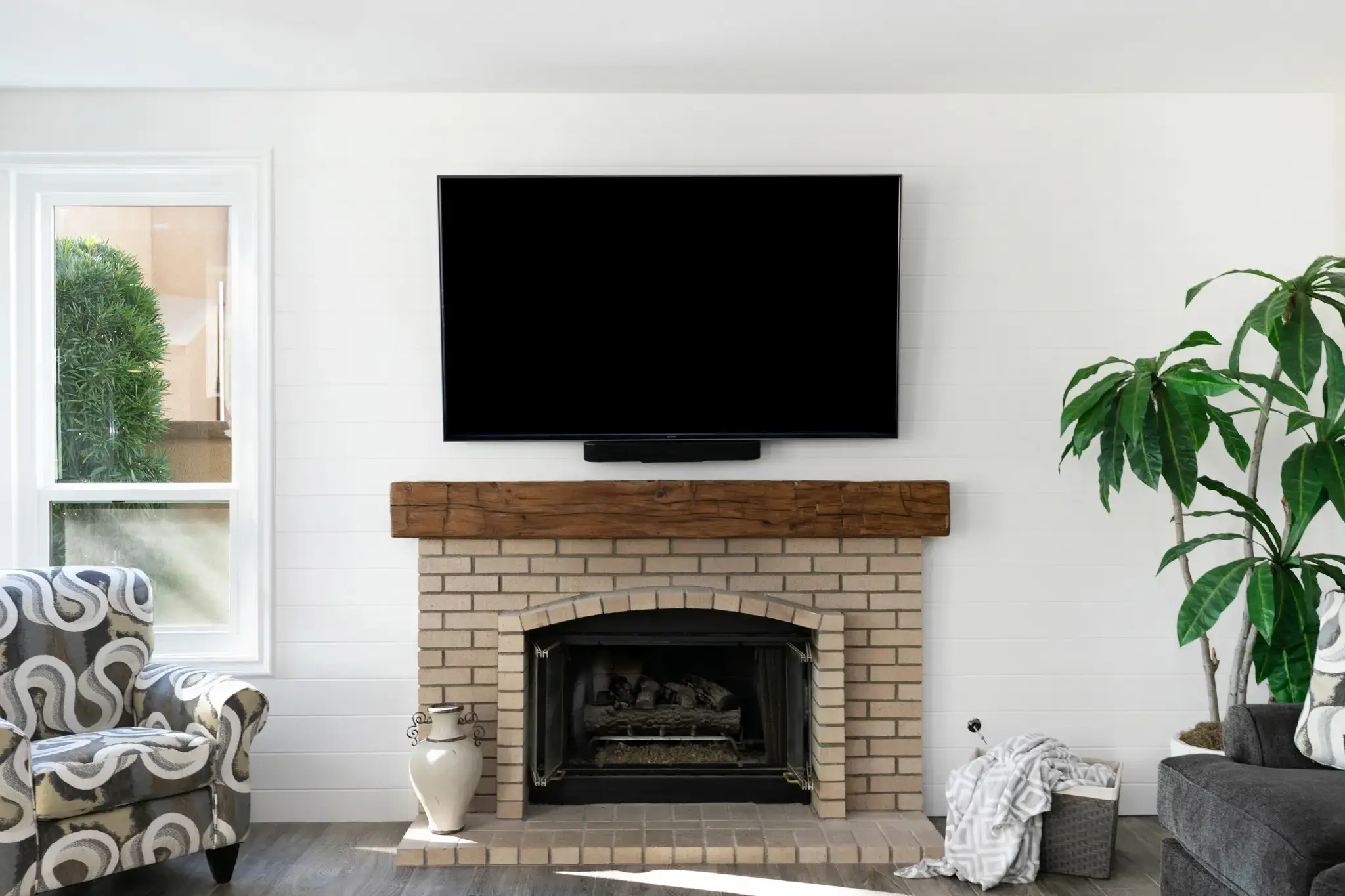 Brick-fire-place-remodel