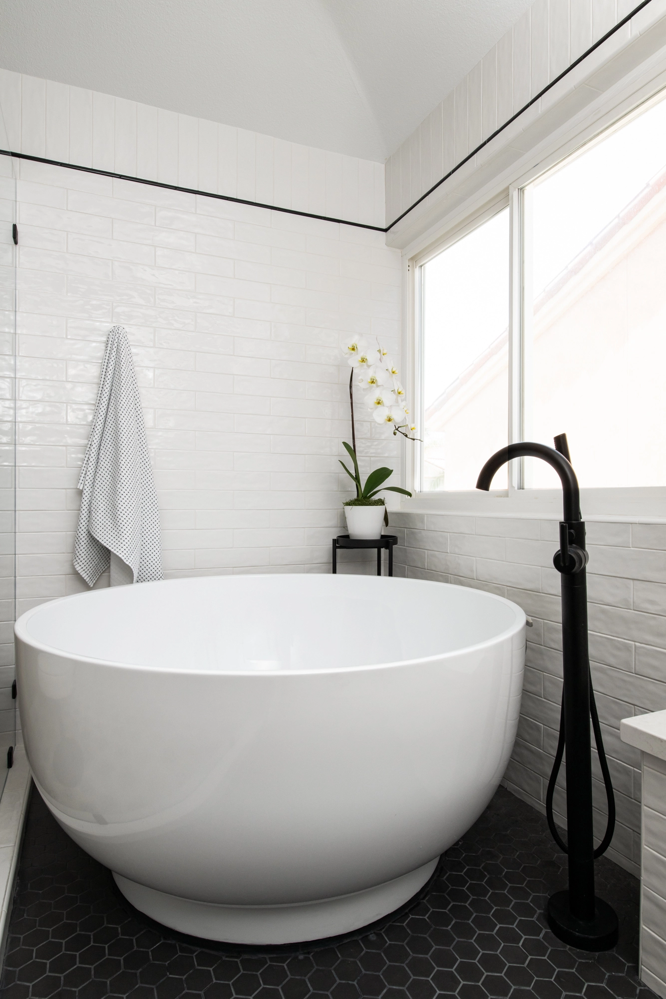 Soaking tubs add a stylish element to bathroom designs for 2026