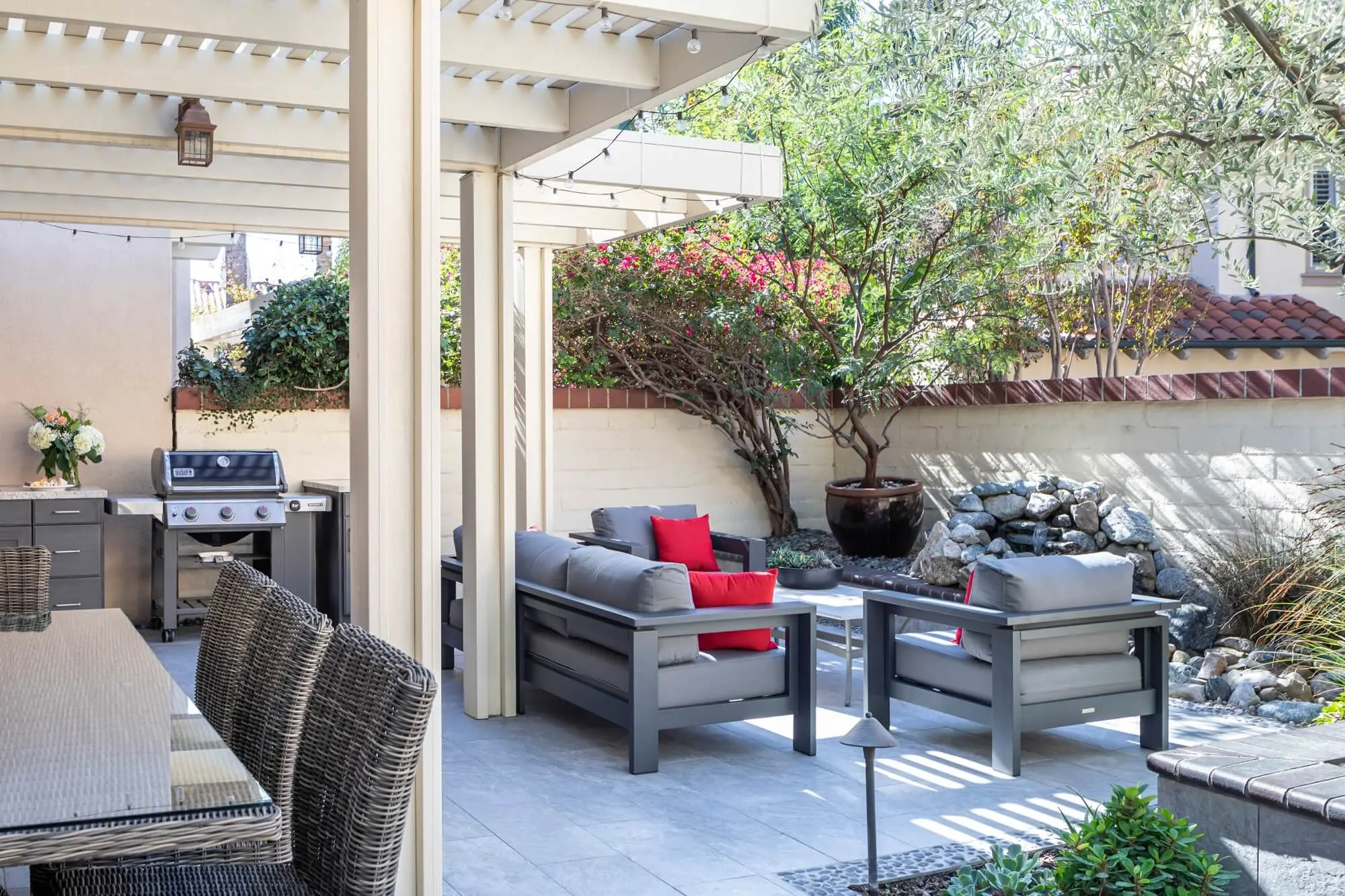 Roofless-california-room